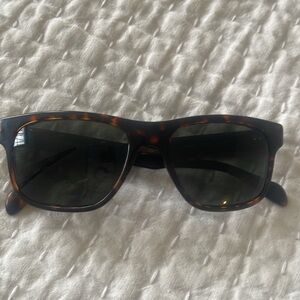 Last 2 days! Oliver Peoples Polarized Tortoise Shell Sunglasses